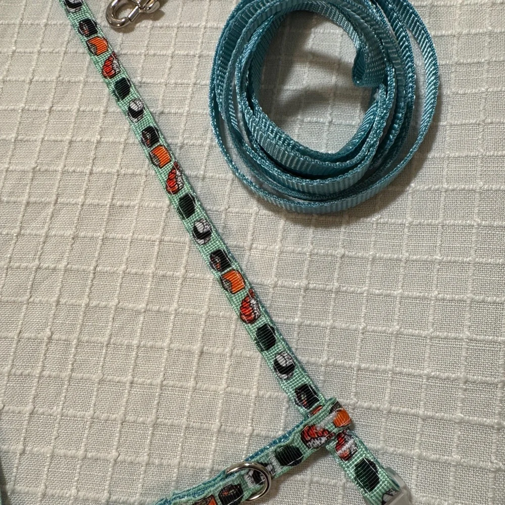 Blue with sushi deign cat or dog Harness and Leash Set